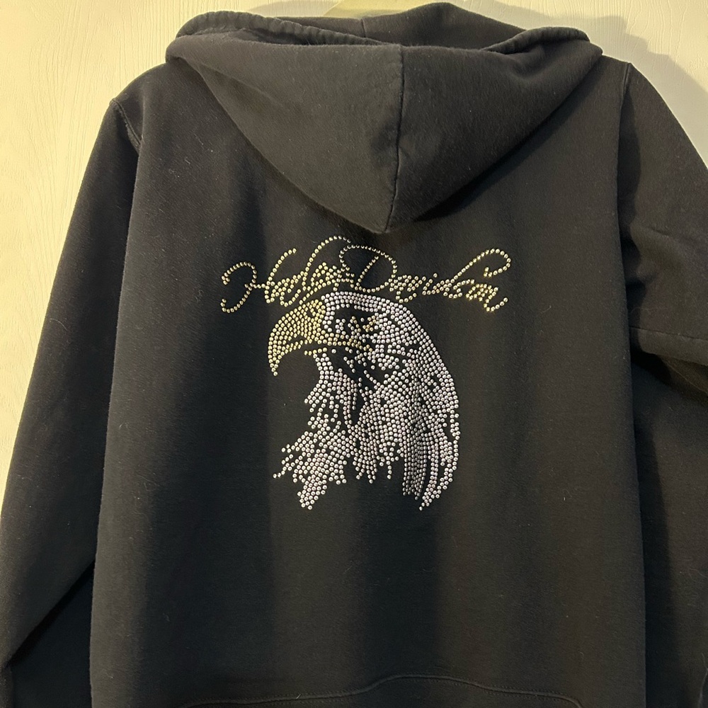 HD black zip up sweatshirt